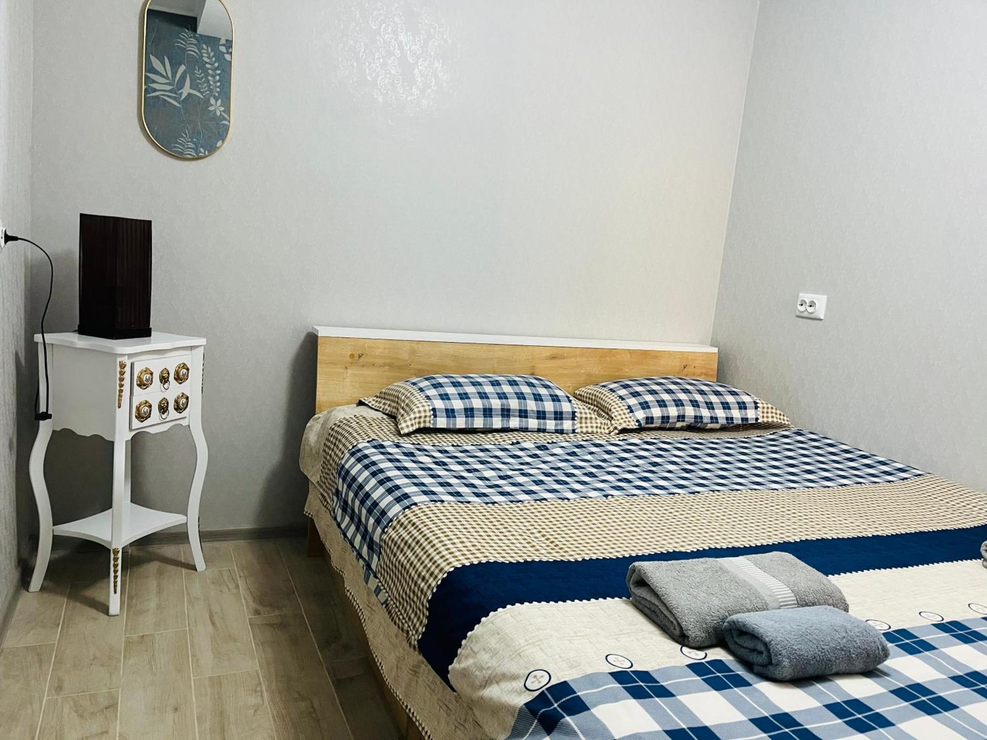 Guest House Poligloti Telavi Exterior foto